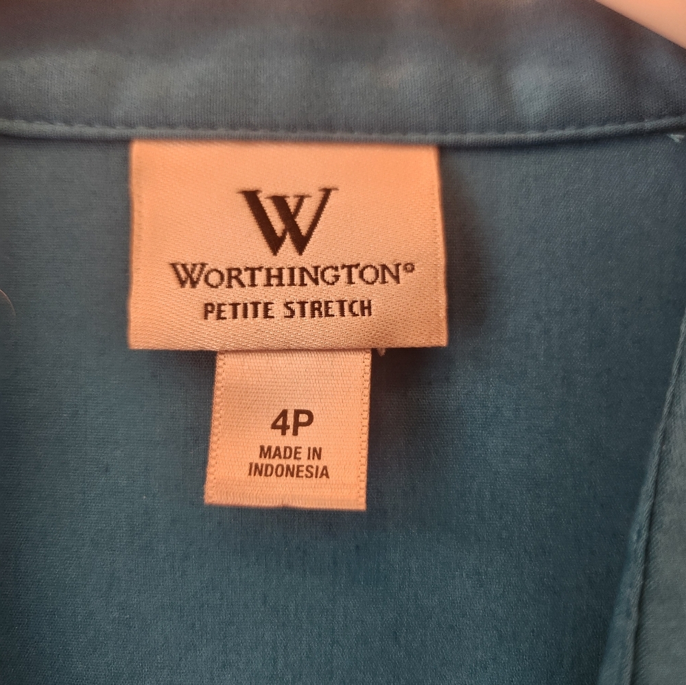 💎 Worthington Teal Fitted Long Sleeve Button-Up Blouse, EUC, Size 4P (runs big) - Picture 2 of 6